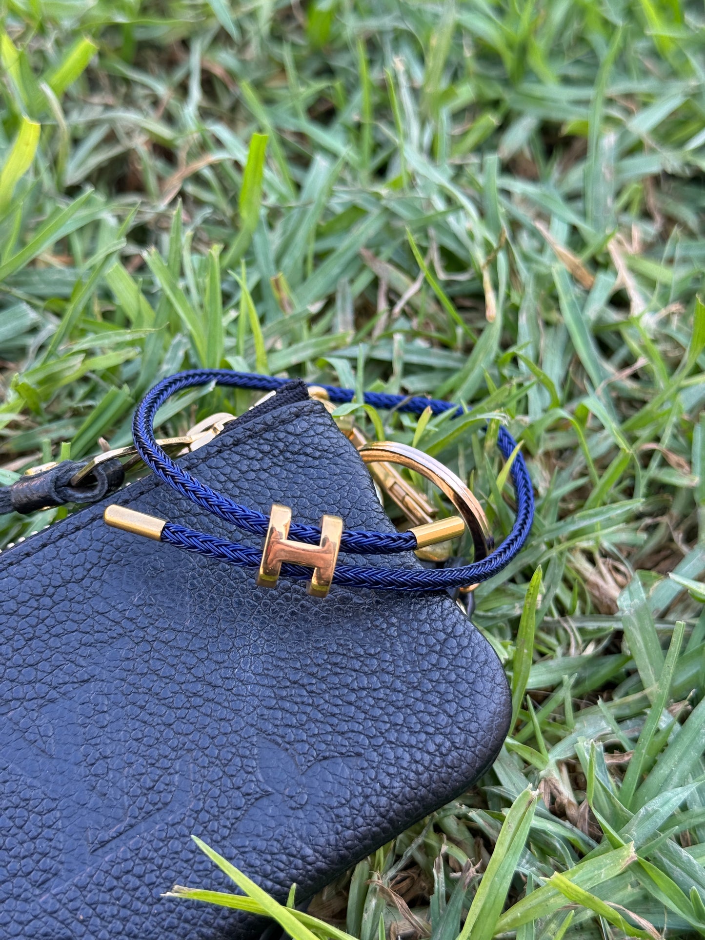 Navy "H" Bracelet 18K Gold - Adjustable